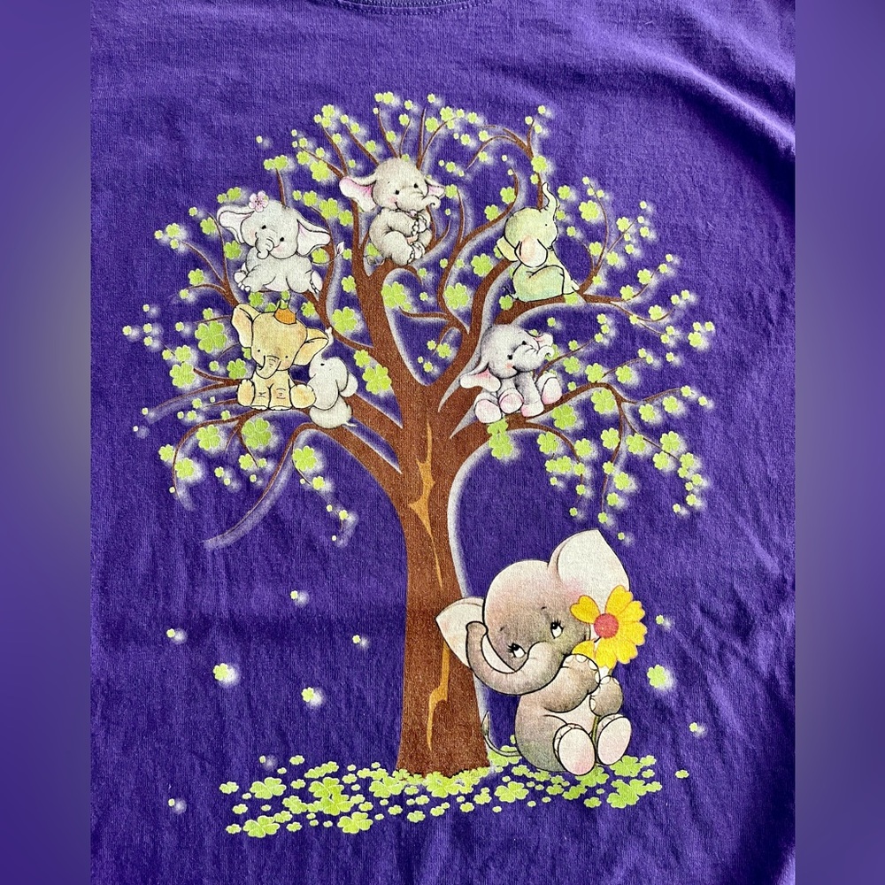 Hanes Tagless Tshirt size XL ladies purple cotton elephants in trees graphic - Picture 6 of 6